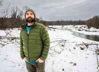 Challenges Faced by Farmers: Extreme Weather & River Regulations challenges-faced-by-farmers-extreme-weather-river-regulations