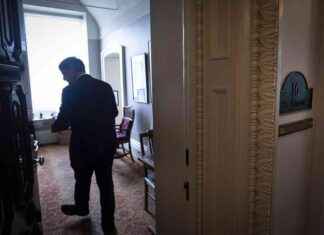 Senate Leaders Transition to New Offices: Final Reading – VTDigger senate-leaders-transition-to-new-offices-final-reading-vtdigger