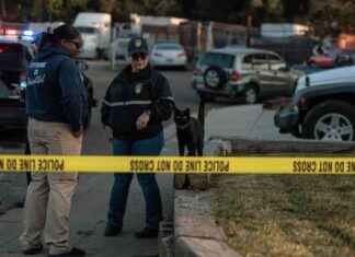 Faked Death Suspect Tied to Vermont Border Patrol Shooting Wanted faked-death-suspect-tied-to-vermont-border-patrol-shooting-wanted