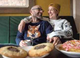 Foxy’s Barre: Café, Saloon, Safe Space | Seven Days foxys-barre-cafeacute-saloon-safe-space-seven-days