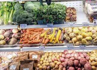 Renovation Boosts Roots Farm Market’s One-Stop Shopping renovation-boosts-roots-farm-markets-one-stop-shopping
