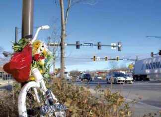 Shelburne Cop Charged With Felony for Cyclist’s Death shelburne-cop-charged-with-felony-for-cyclists-death