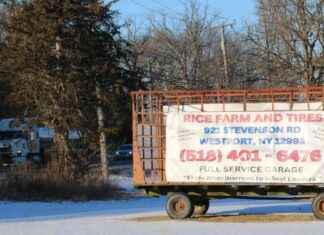 State Warning Prompts Tire Shop Owner to Remove Billboards state-warning-prompts-tire-shop-owner-to-remove-billboards