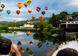 Top New England Spring Festivals and Hidden Gems top-new-england-spring-festivals-and-hidden-gems