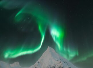 Aurora Vermont: Discover Hidden Gems And Breathtaking Views