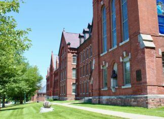 Waitsfield Vermont USA: Discover Hidden Gems and Local Secrets